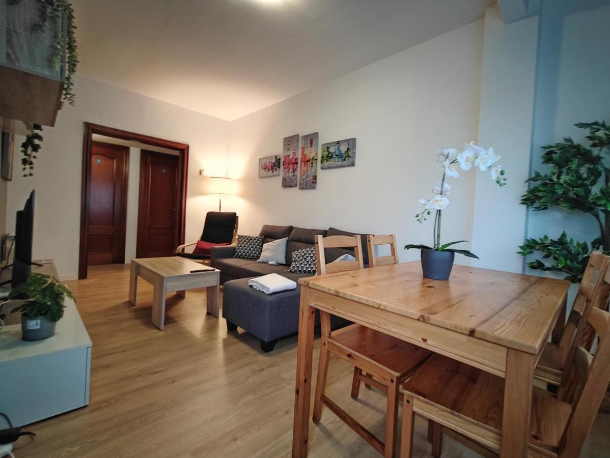 Lg Downtown Sabadell Apartment Zewnętrze zdjęcie